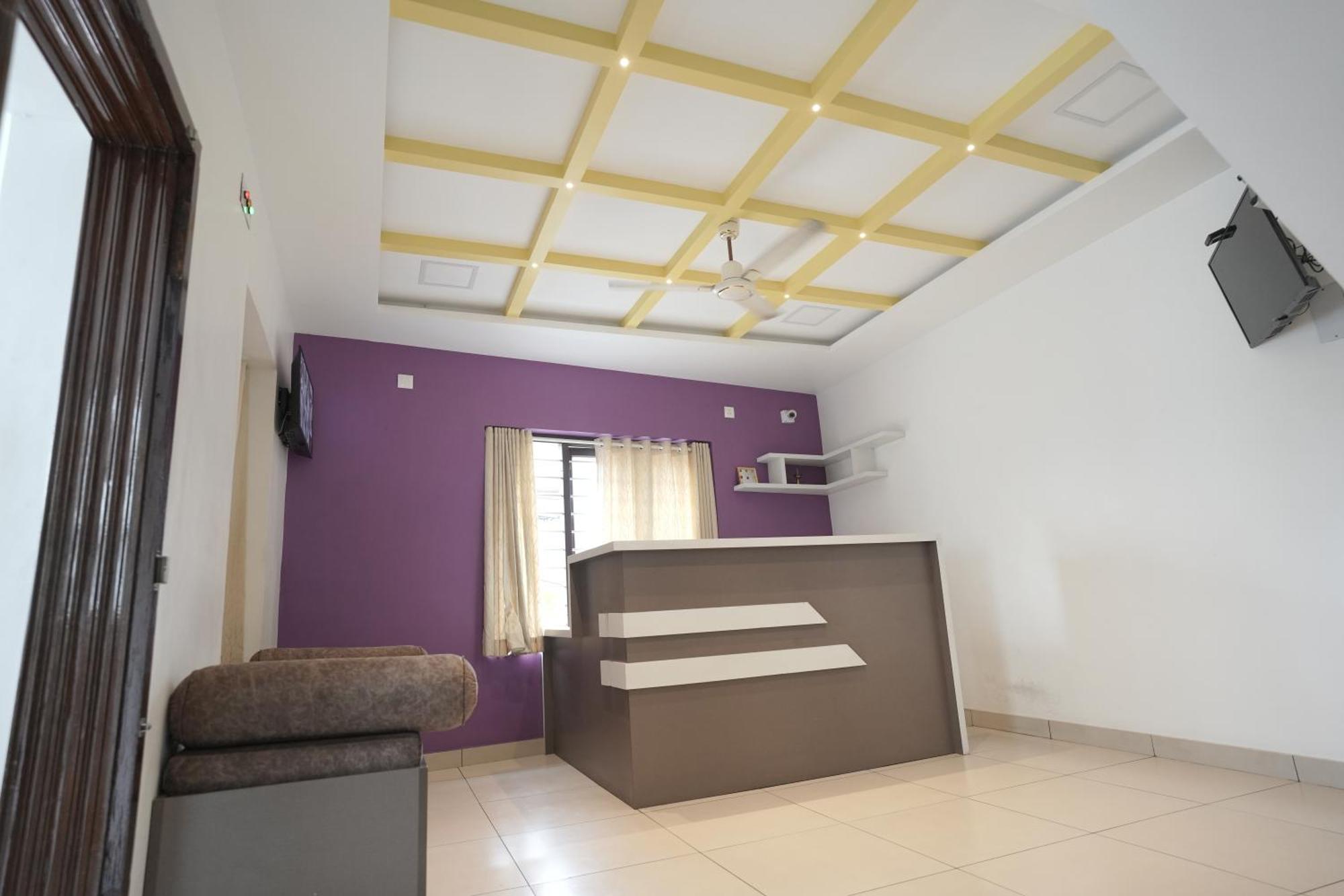 Anna Hotel Тривандрум Экстерьер фото